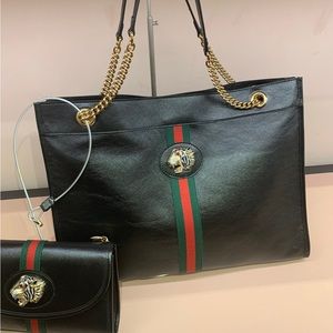 Gucci purse gold straps